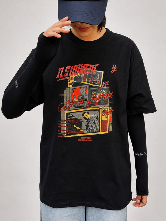 Model wearing black casual t-shirt with a clean minimal everyday style by NUR